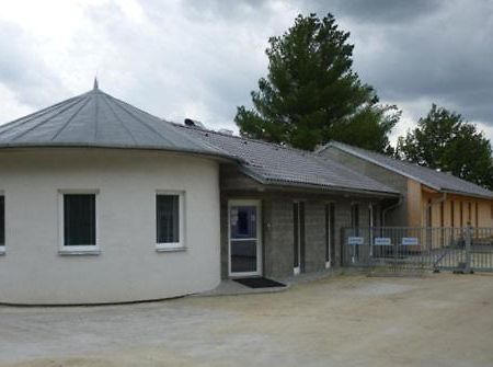 Motel Дачице Екстер'єр фото